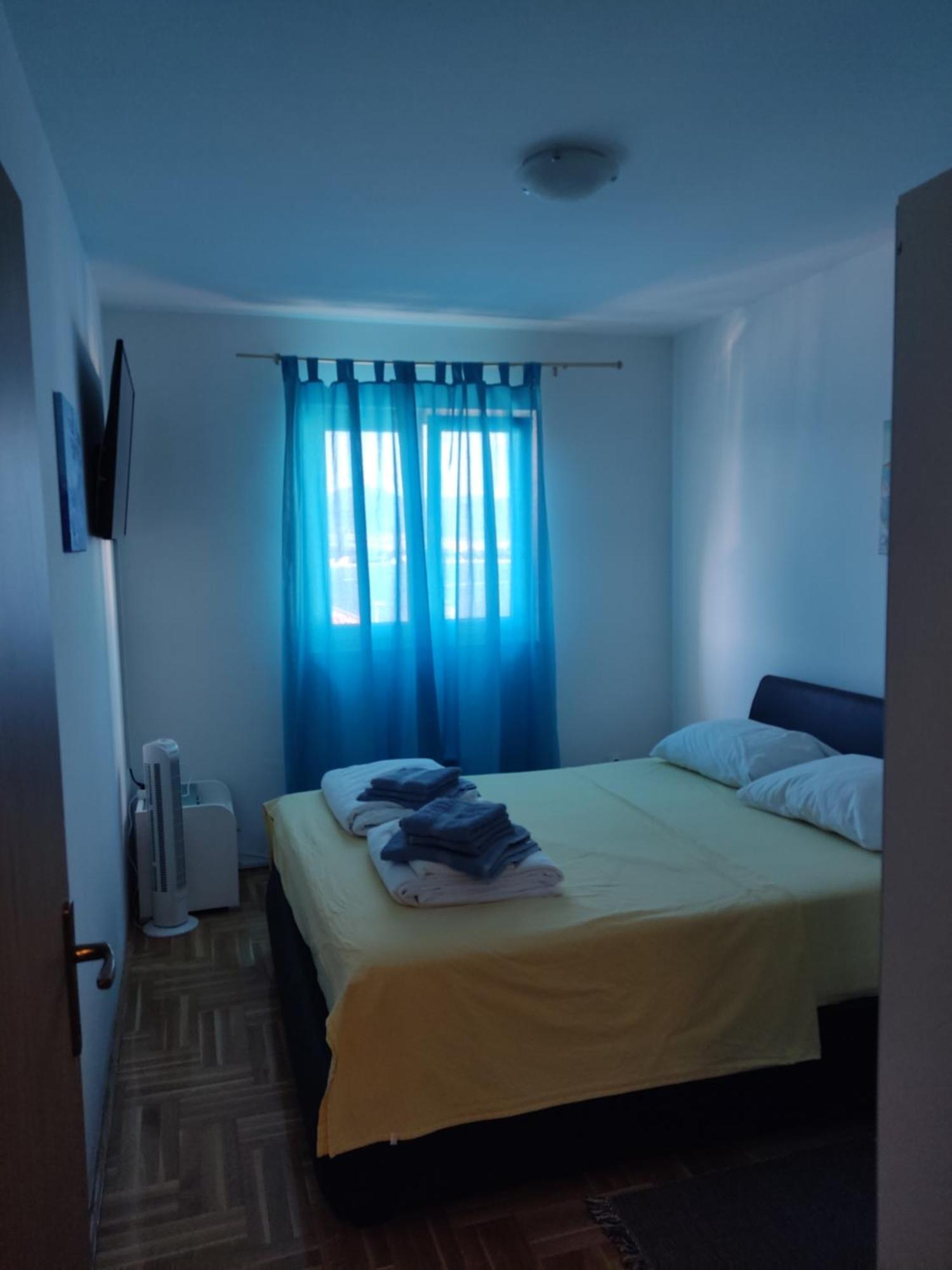 Deep Blue Apartment Trogir Exterior photo